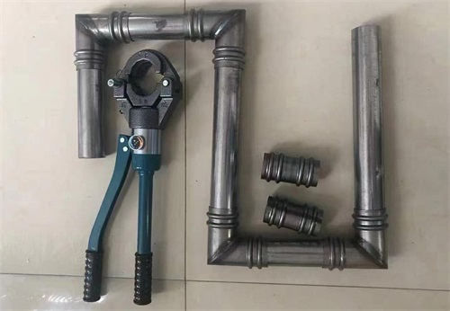 阿勒泰承台冷却管